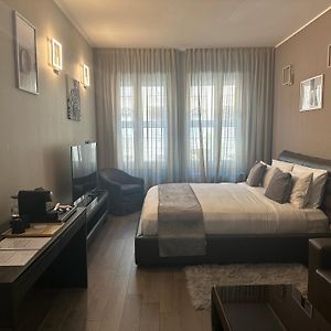 Milhouse Suite Vitruvio